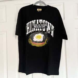 Chinatown Market Mens Smiley Brain on Fried Tee 'Black' Large NWT